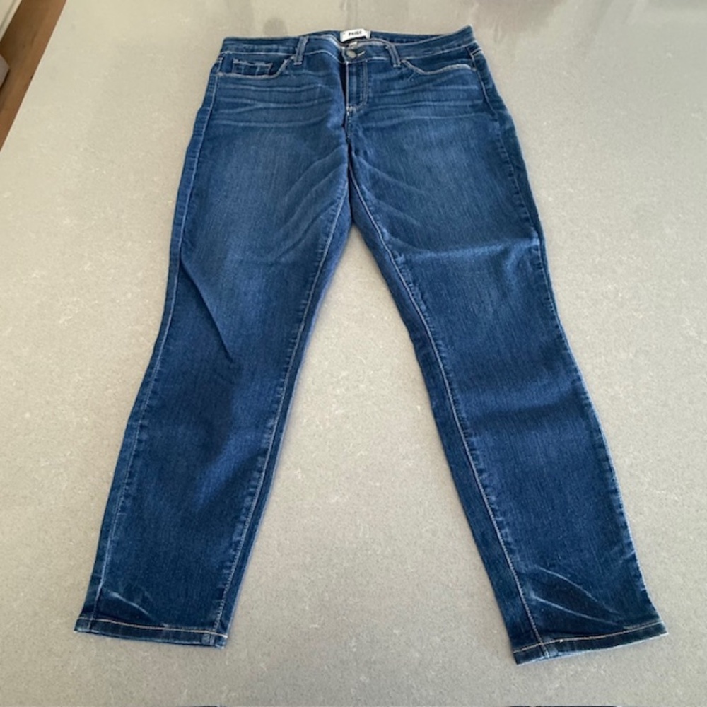 PAIGE Women's Size 32x26 Verdugo Crop Mid Rise Ultra Skinny Ankle Jeans EUC